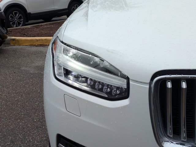 Used 2023 Volvo XC90 B6 Plus image 8
