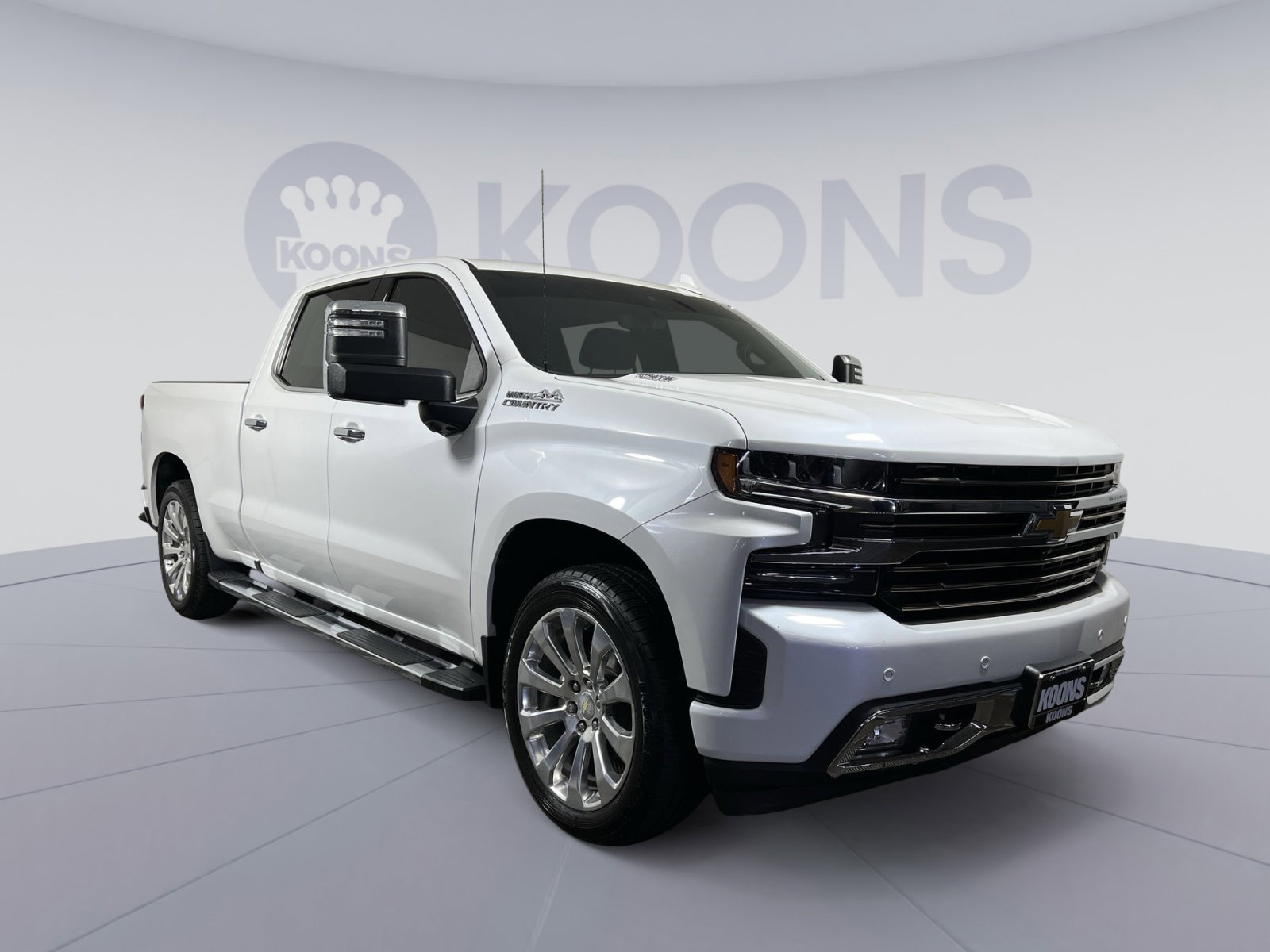 Used 2021 Chevrolet Silverado 1500 High Country w/ Technology Package image 10