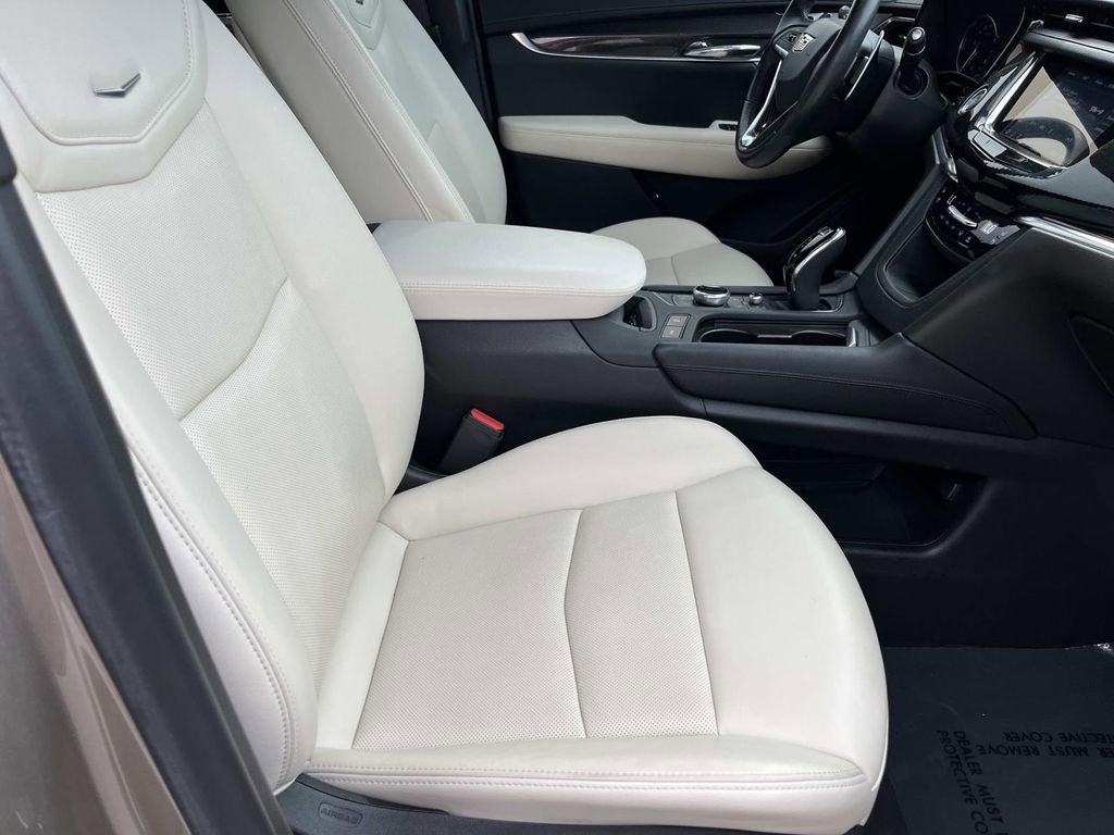 Certified 2023 Cadillac XT6 Sport image 24