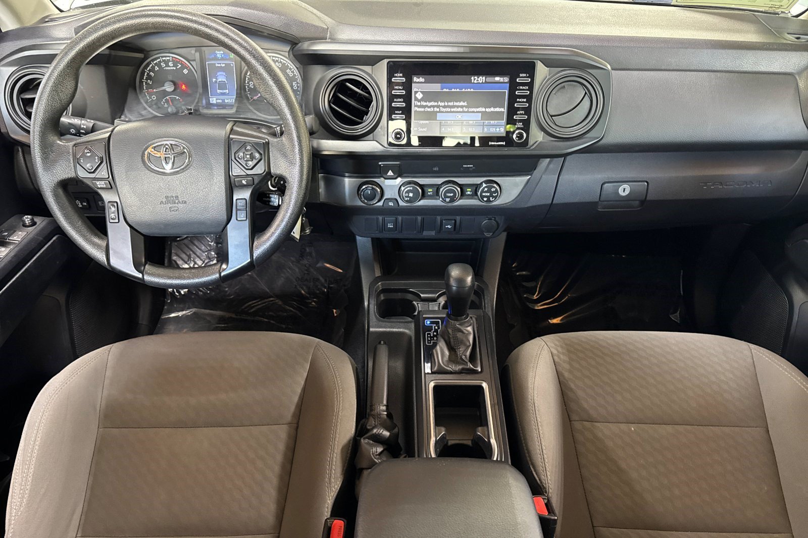 Used 2020 Toyota Tacoma SR AWD/4WD image 16