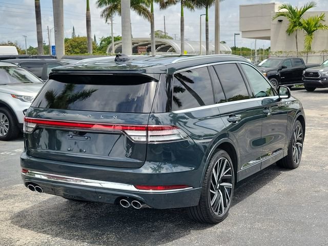 Used 2025 Lincoln Aviator Black Label AWD/4WD image 4