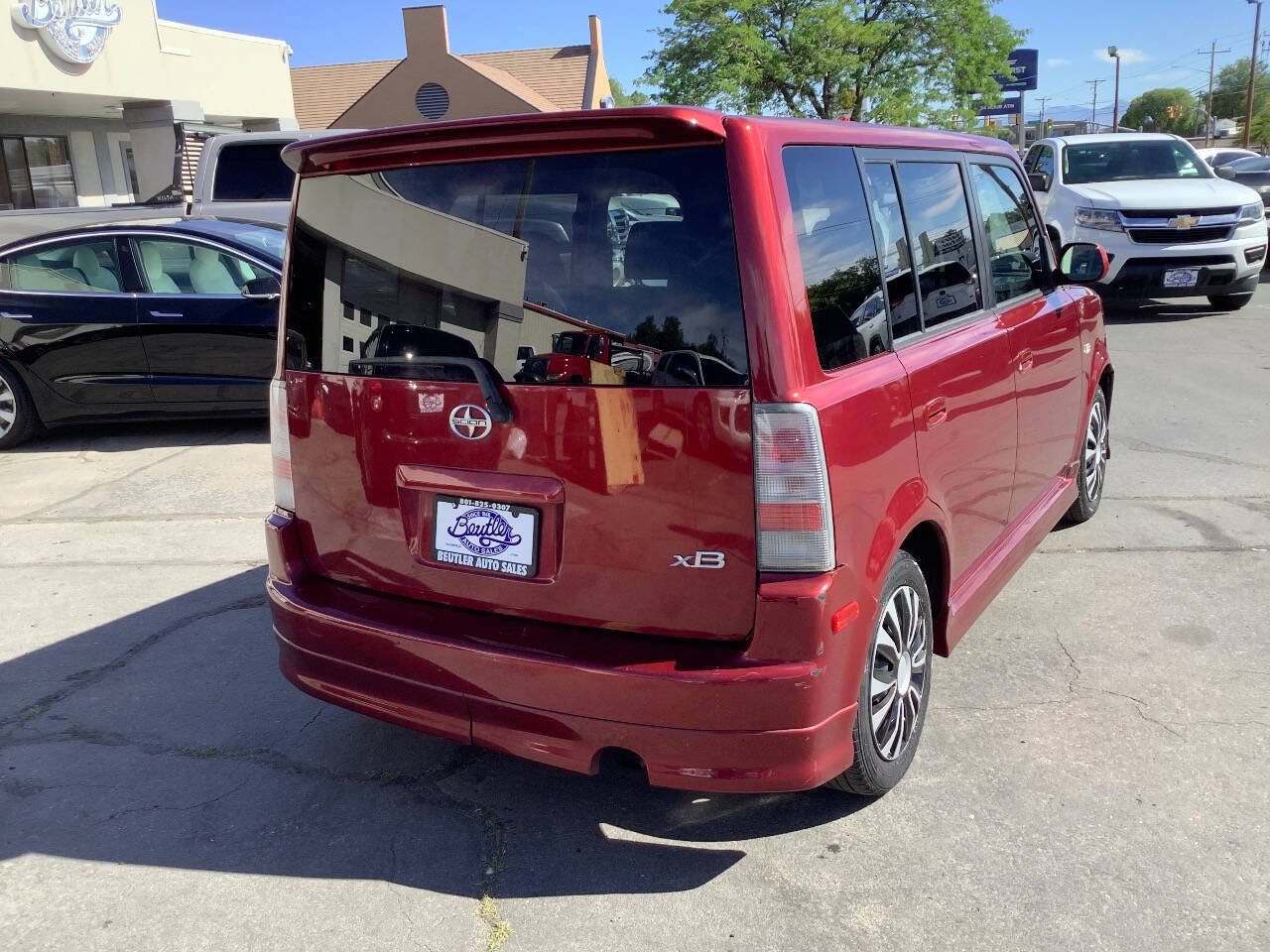 Used 2006 Scion xB FWD image 13