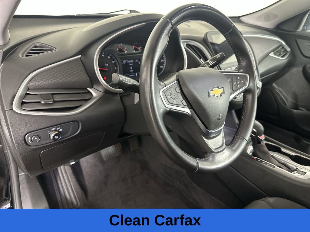 Used 2022 Chevrolet Malibu RS image 12
