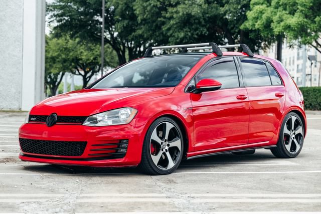 Used 2015 Volkswagen GTI S FWD image 6