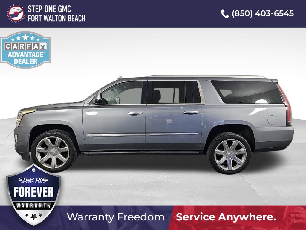 Used 2018 Cadillac Escalade ESV Premium Luxury RWD image 8