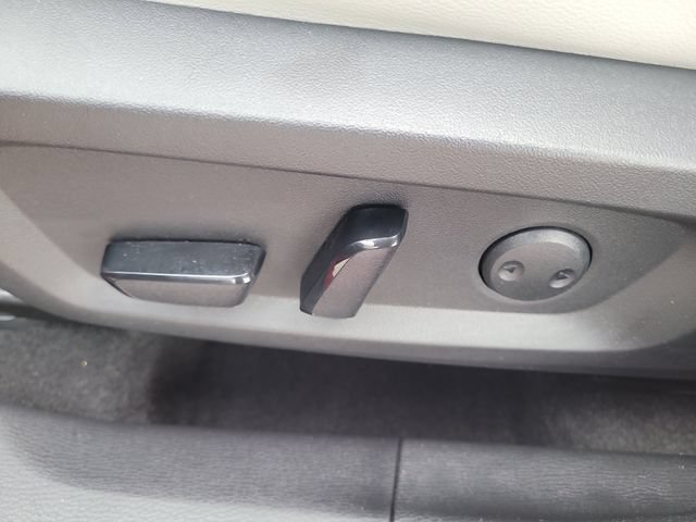 Used 2023 Mitsubishi Outlander SEL FWD image 21