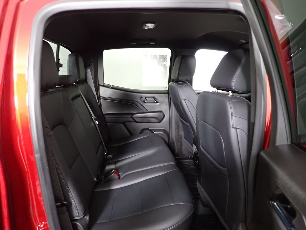 Used 2024 Chevrolet Colorado LT w/ LT Convenience Package III AWD/4WD image 36