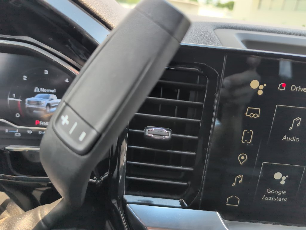 Used 2024 GMC Sierra 1500 SLT image 41