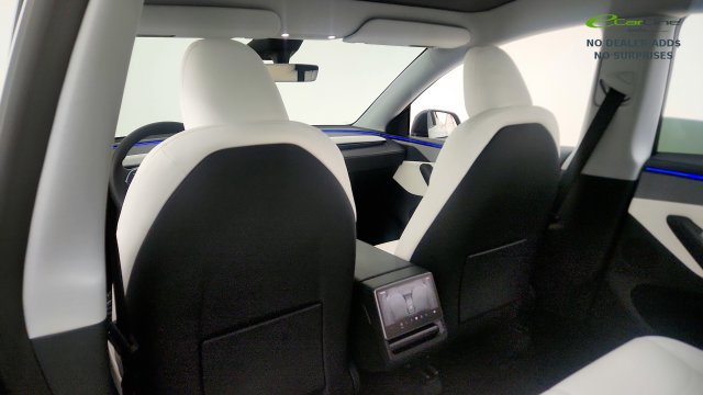 Used 2026 Tesla Model Y AWD image 41