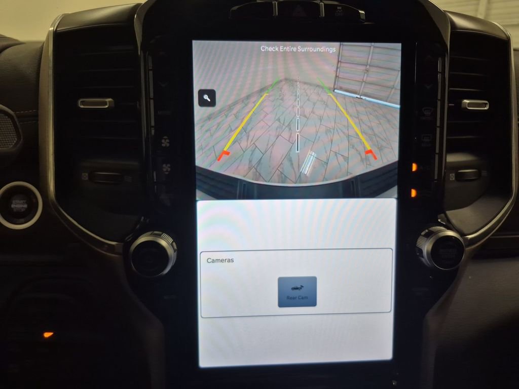 Used 2024 RAM 2500 Laramie image 15