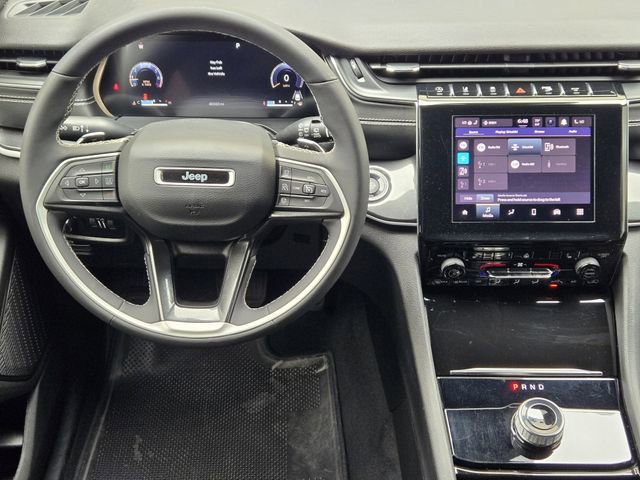 Certified 2023 Jeep Grand Cherokee L Laredo RWD image 28