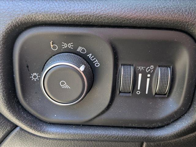 Used 2019 RAM 2500 Tradesman image 17