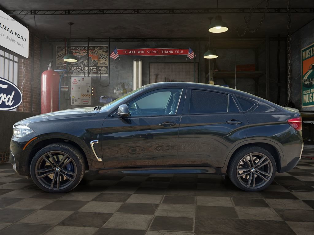 Used 2017 BMW X6 M image 3