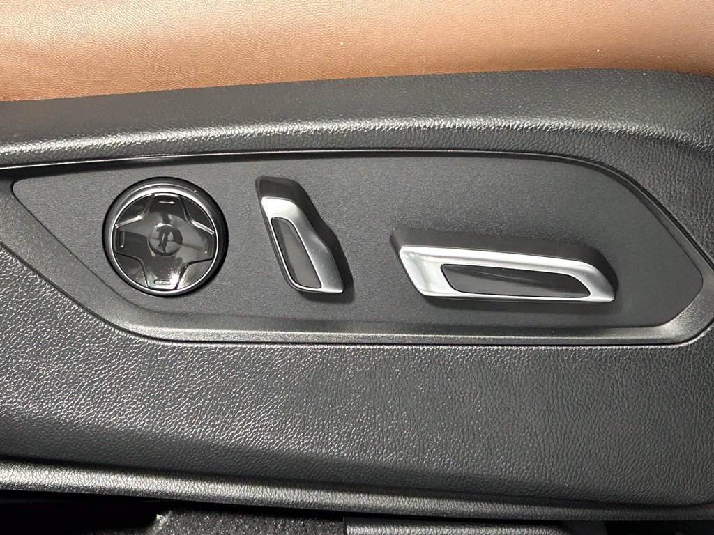 Used 2023 Acura RDX w/ Technology Package AWD/4WD image 11