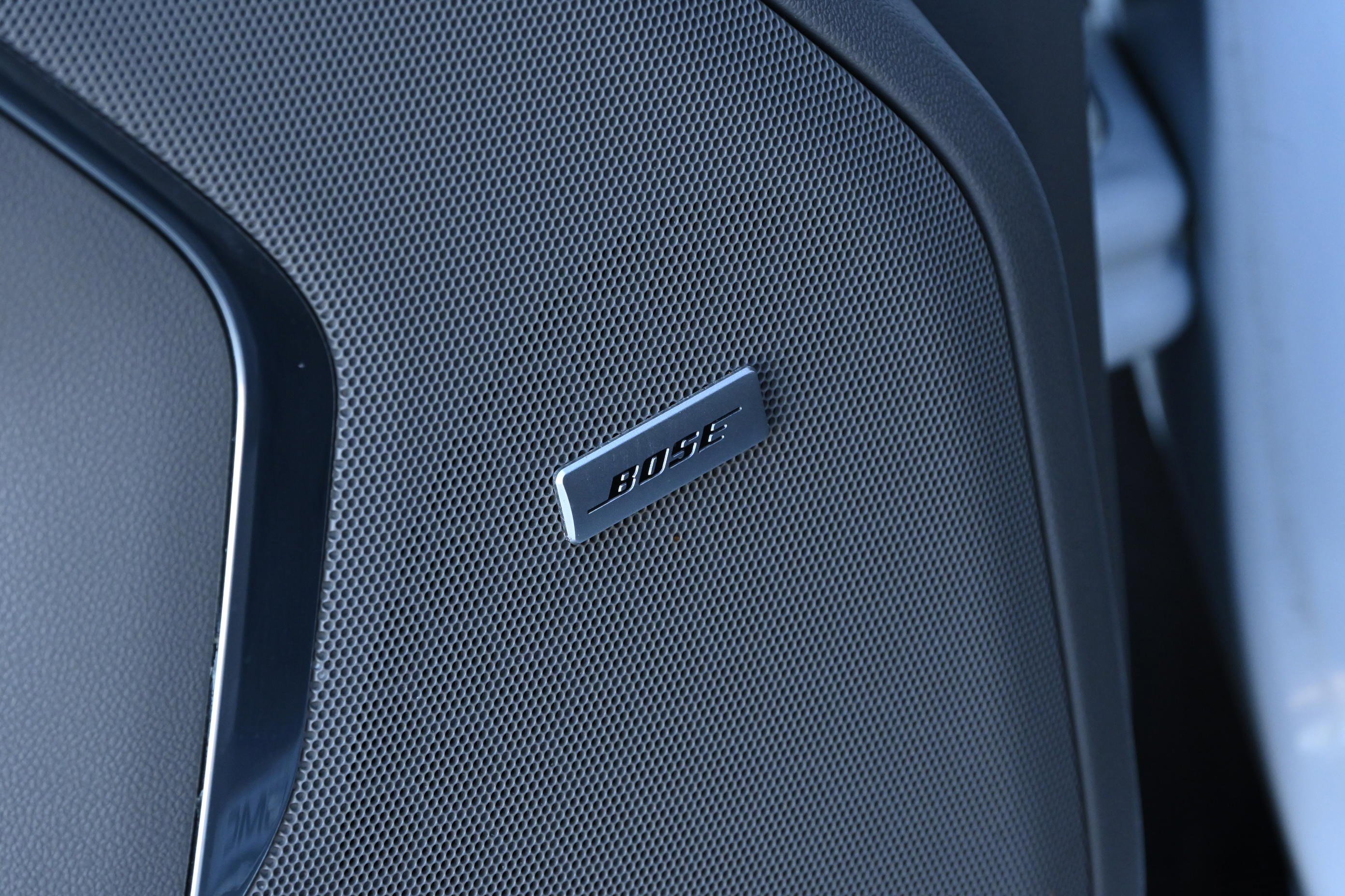 Used 2021 GMC Yukon SLT w/ SLT Premium Package image 24