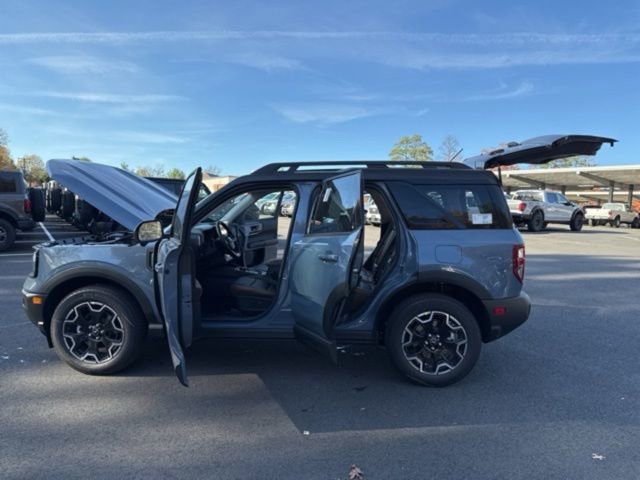 New 2025 Ford Bronco Sport Outer Banks w/ Outer Banks Tech Package+ image 23