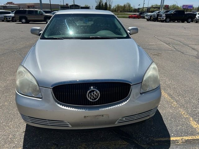 Used 2008 Buick Lucerne CXL w/ Luxury Package FWD image 2