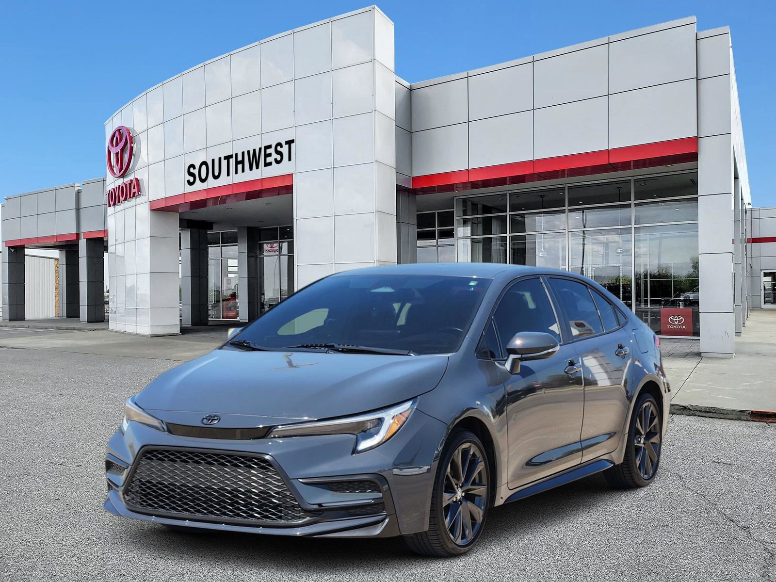 Used 2023 Toyota Corolla SE image 2
