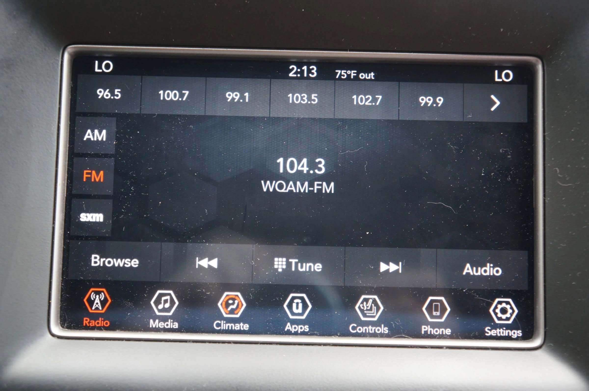 Used 2018 Jeep Grand Cherokee Laredo image 33