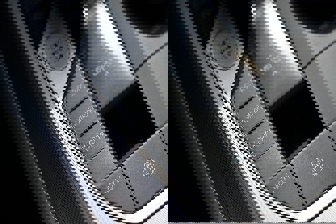 Used 2020 BMW 330i xDrive Sedan w/ M Sport Package image 29