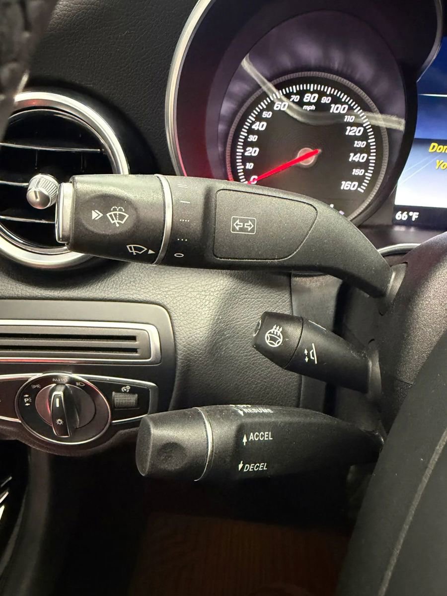 Used 2018 Mercedes-Benz C 300 Sedan w/ Multimedia Package image 33