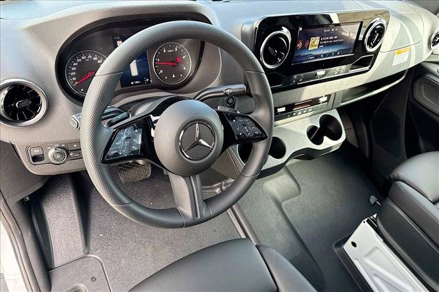New 2026 Mercedes-Benz Sprinter 2500 image 9