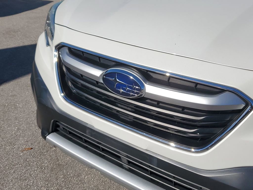 Used 2022 Subaru Outback Limited image 9