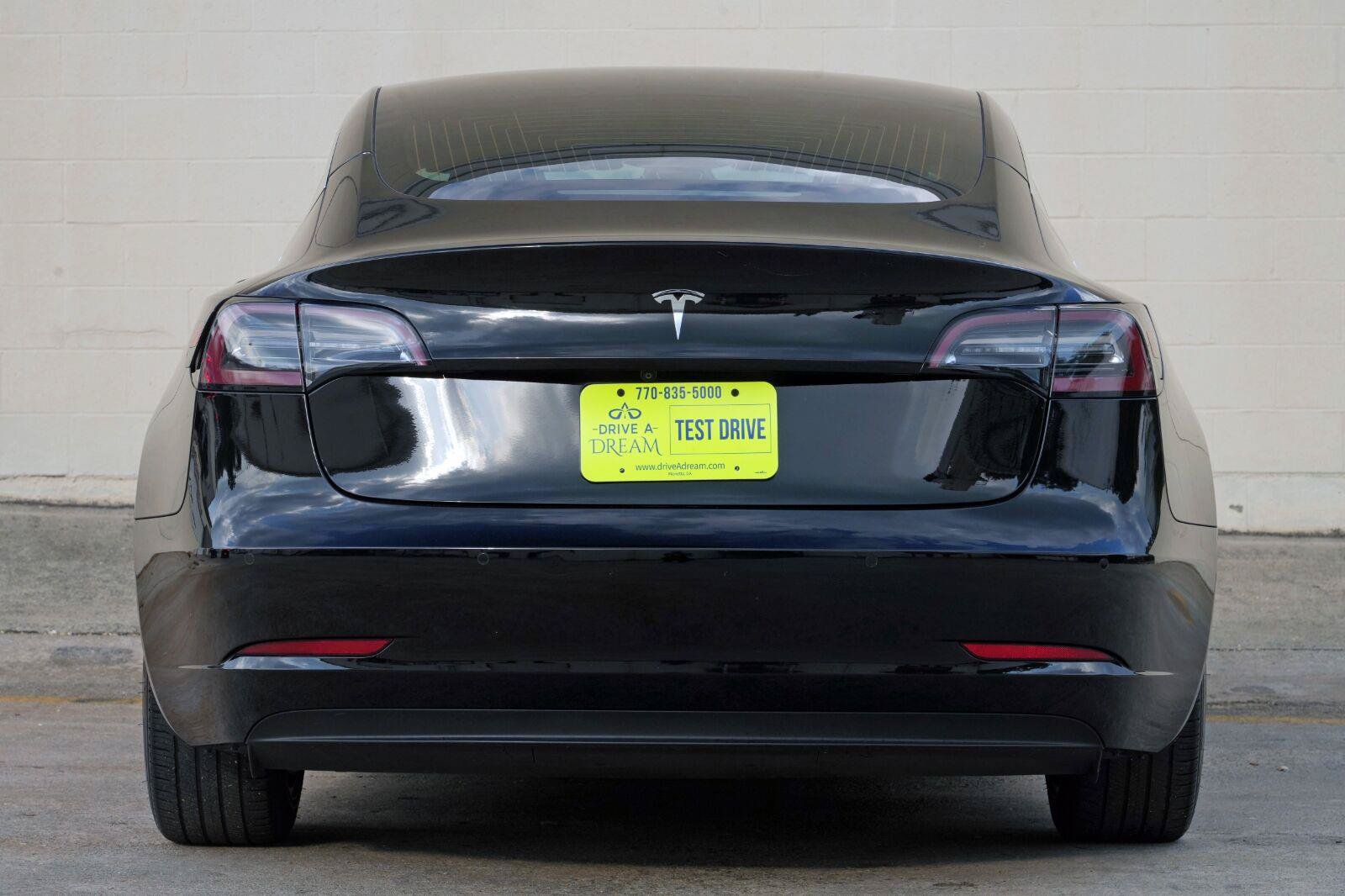 Used 2020 Tesla Model 3 Standard Range Plus RWD image 10