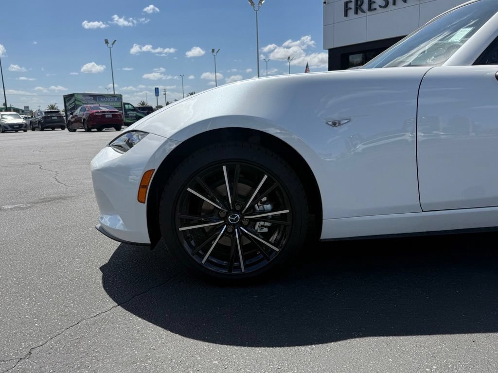 New 2026 MAZDA MX-5 Miata RF Grand Touring RWD image 4