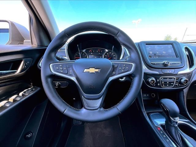 Used 2023 Chevrolet Equinox LT FWD image 17