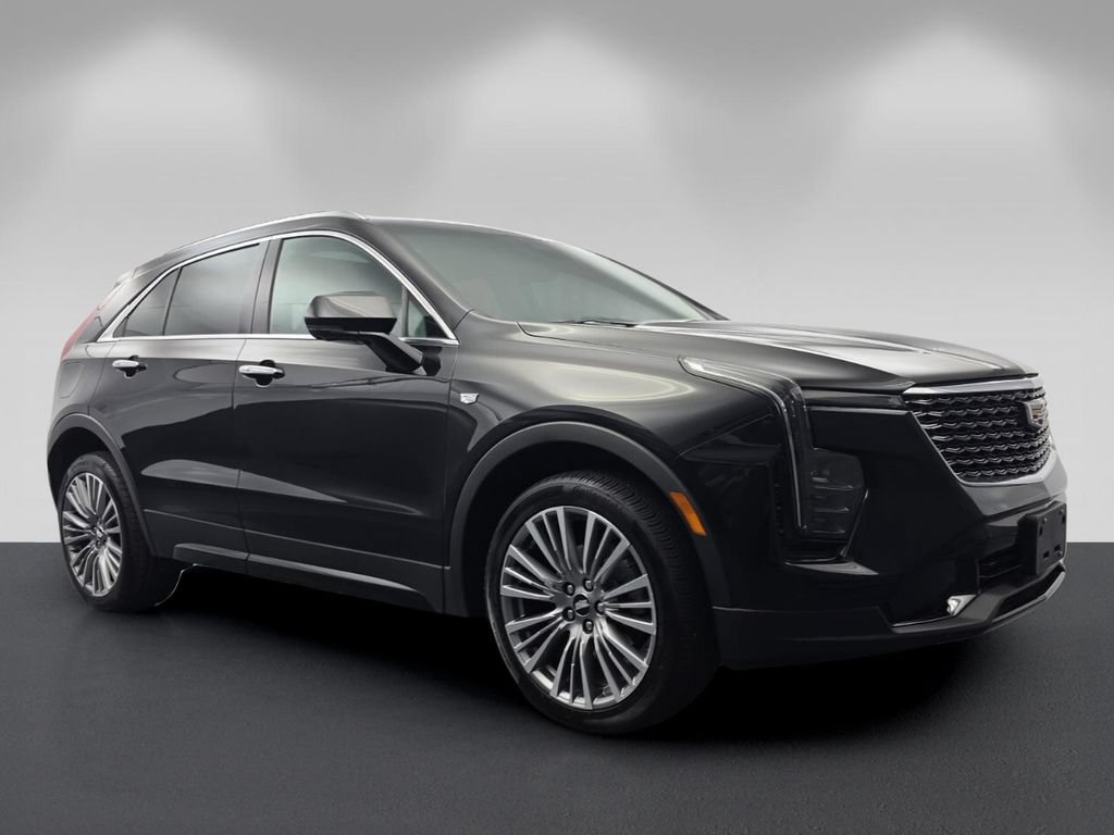 Used 2025 Cadillac XT4 Premium Luxury w/ Technology Package AWD/4WD image 1