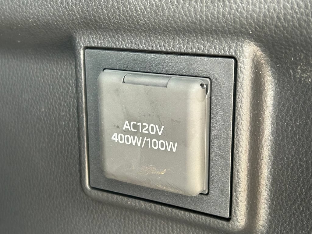 Certified 2025 Toyota 4Runner Platinum AWD/4WD image 44