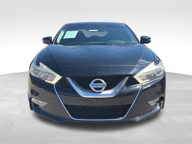 Used 2017 Nissan Maxima SR w/ Midnight Edition FWD image 2
