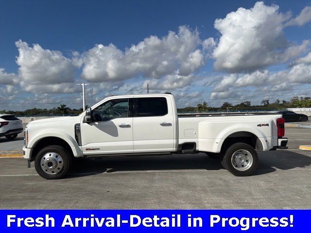 Used 2023 Ford F450 Platinum image 29