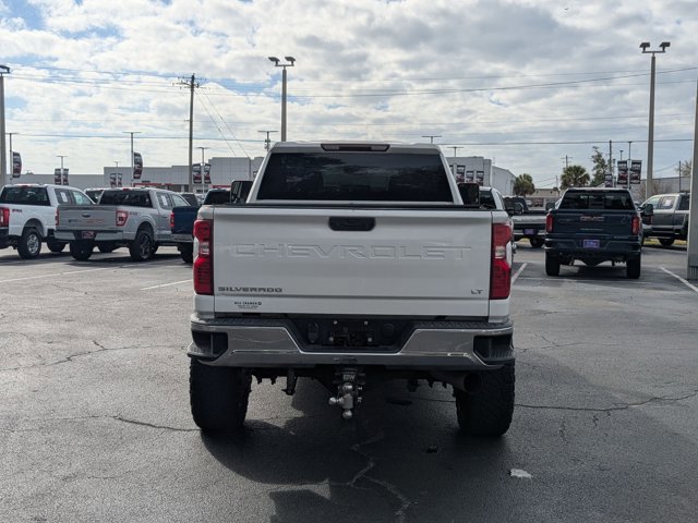 Used 2022 Chevrolet Silverado 2500 LT w/ Convenience Package image 6