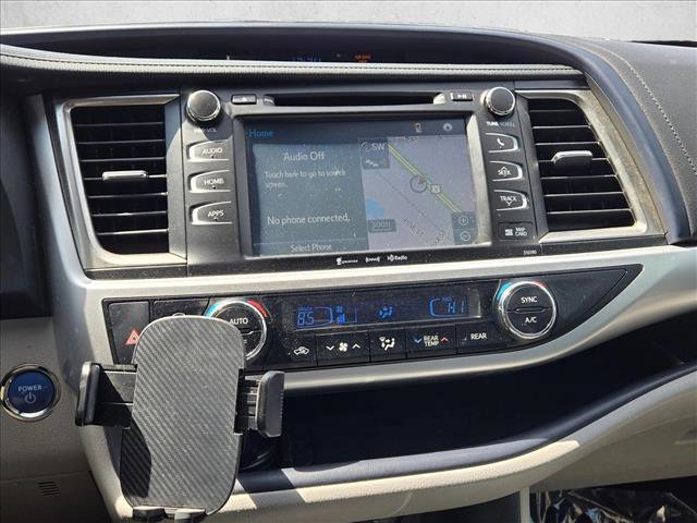 Used 2019 Toyota Highlander XLE image 13