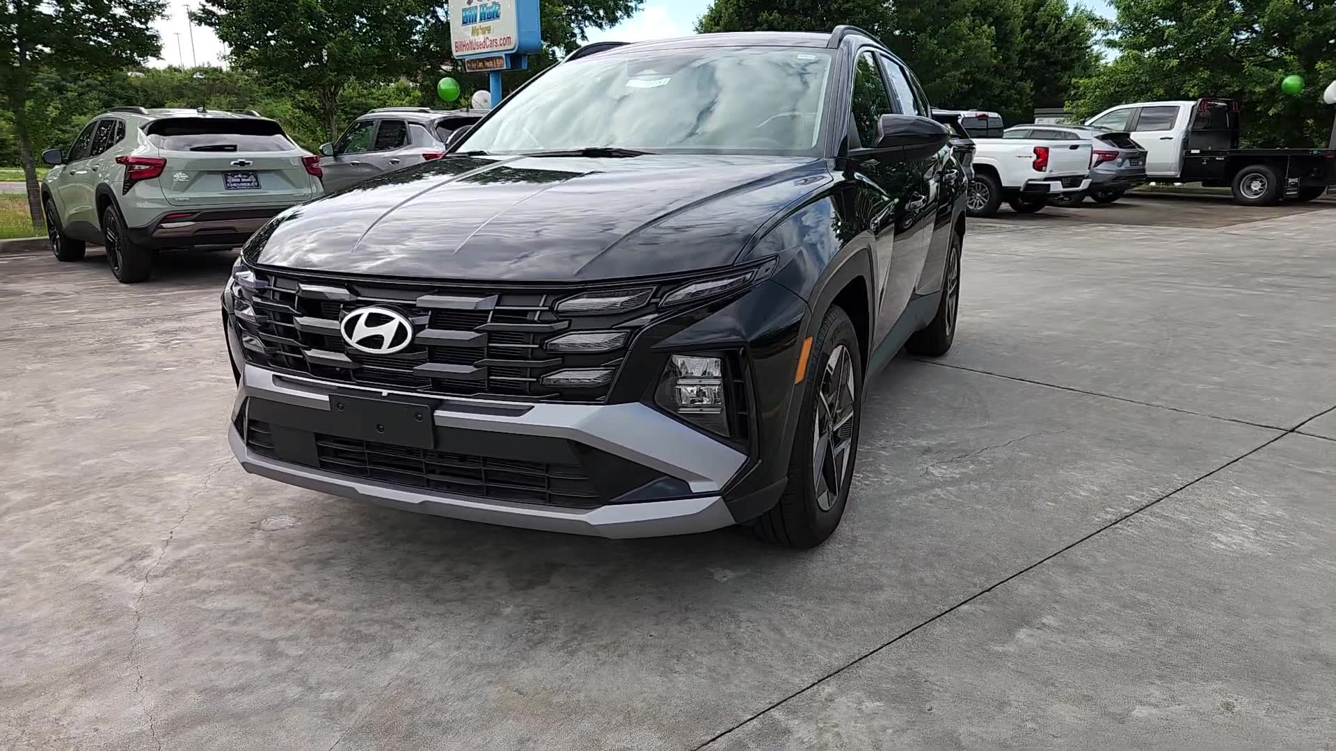 Used 2025 Hyundai Tucson SEL FWD image 2