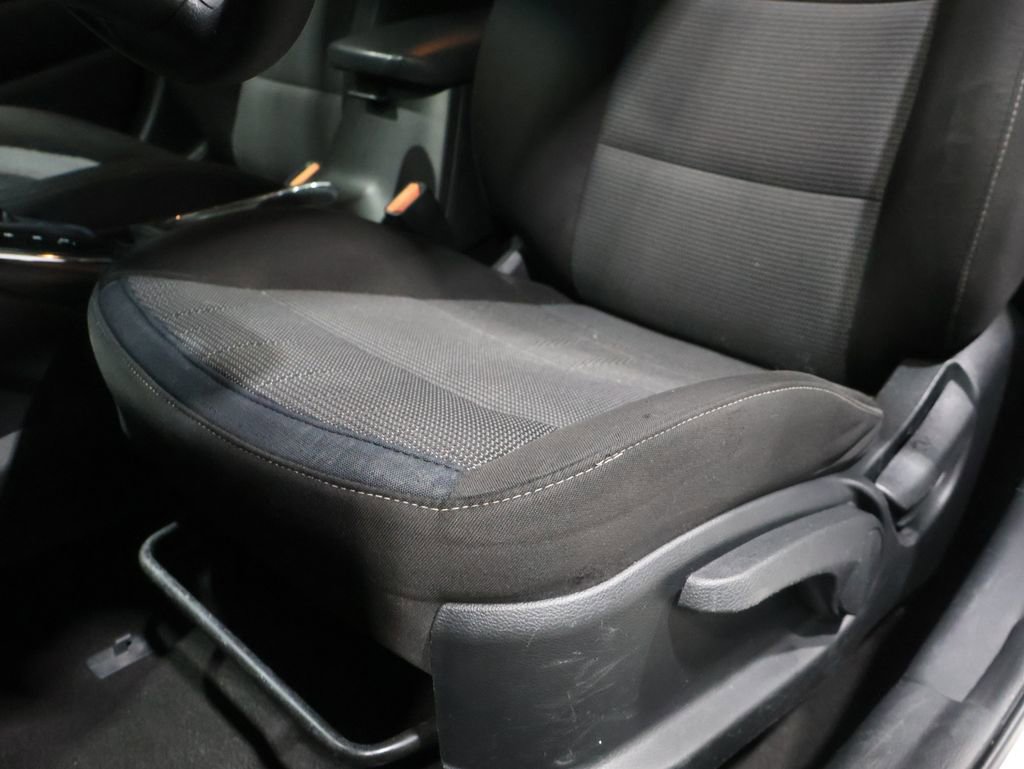 Used 2017 Kia Forte LX image 9