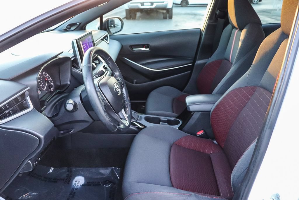Used 2023 Toyota Corolla SE w/ SE Premium Package FWD image 22