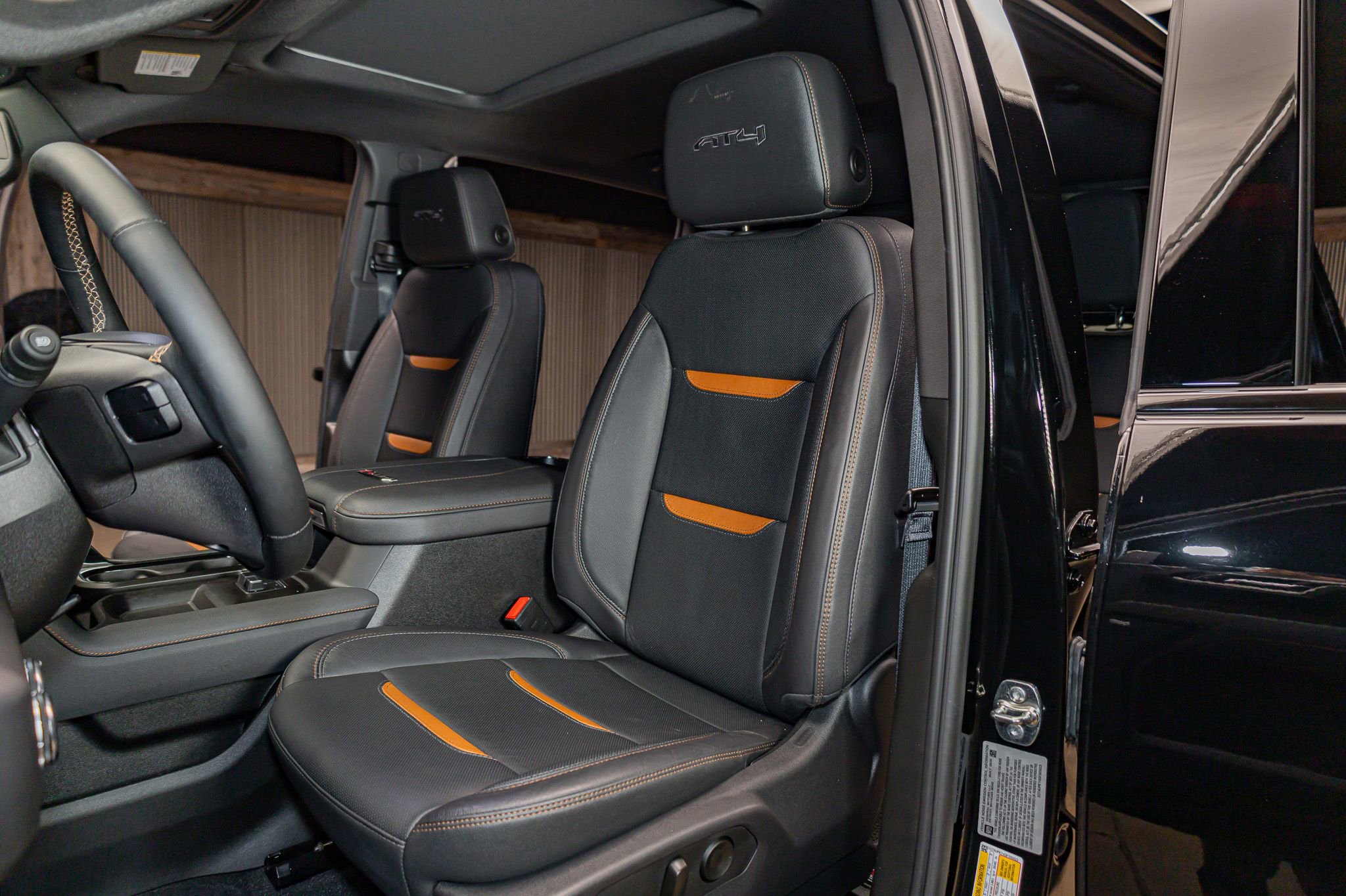 Used 2025 GMC Sierra 2500 AT4 w/ AT4 Premium Plus Package image 22