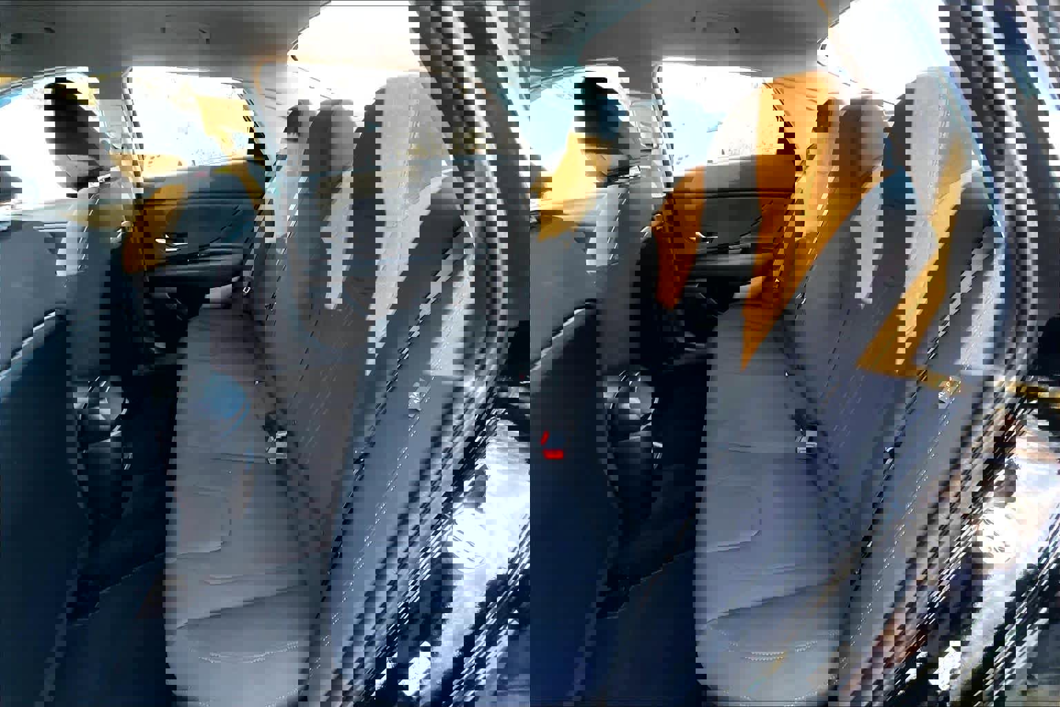 Used 2024 Hyundai Elantra SEL image 17