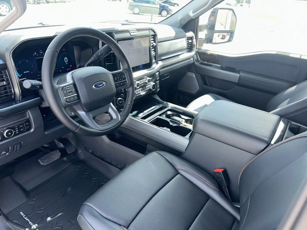 New 2026 Ford F250 Lariat w/ FX4 Off-Road Package image 10