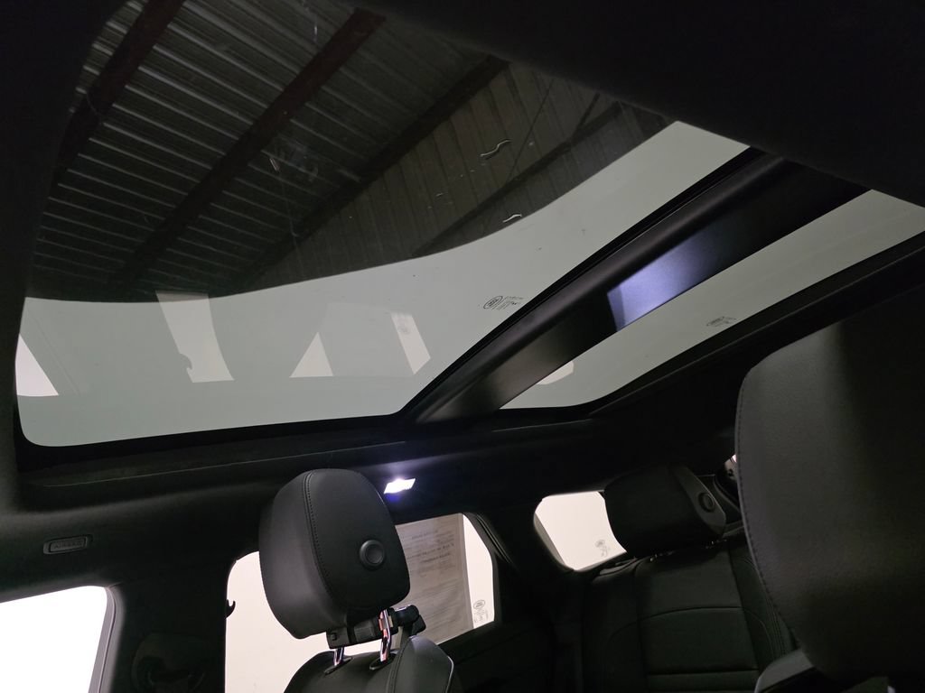 Certified 2024 Land Rover Range Rover Evoque S AWD/4WD image 7