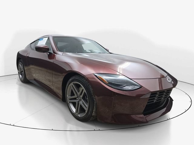 Used 2025 Nissan Z Sport w/ Floor Mat Package RWD image 3