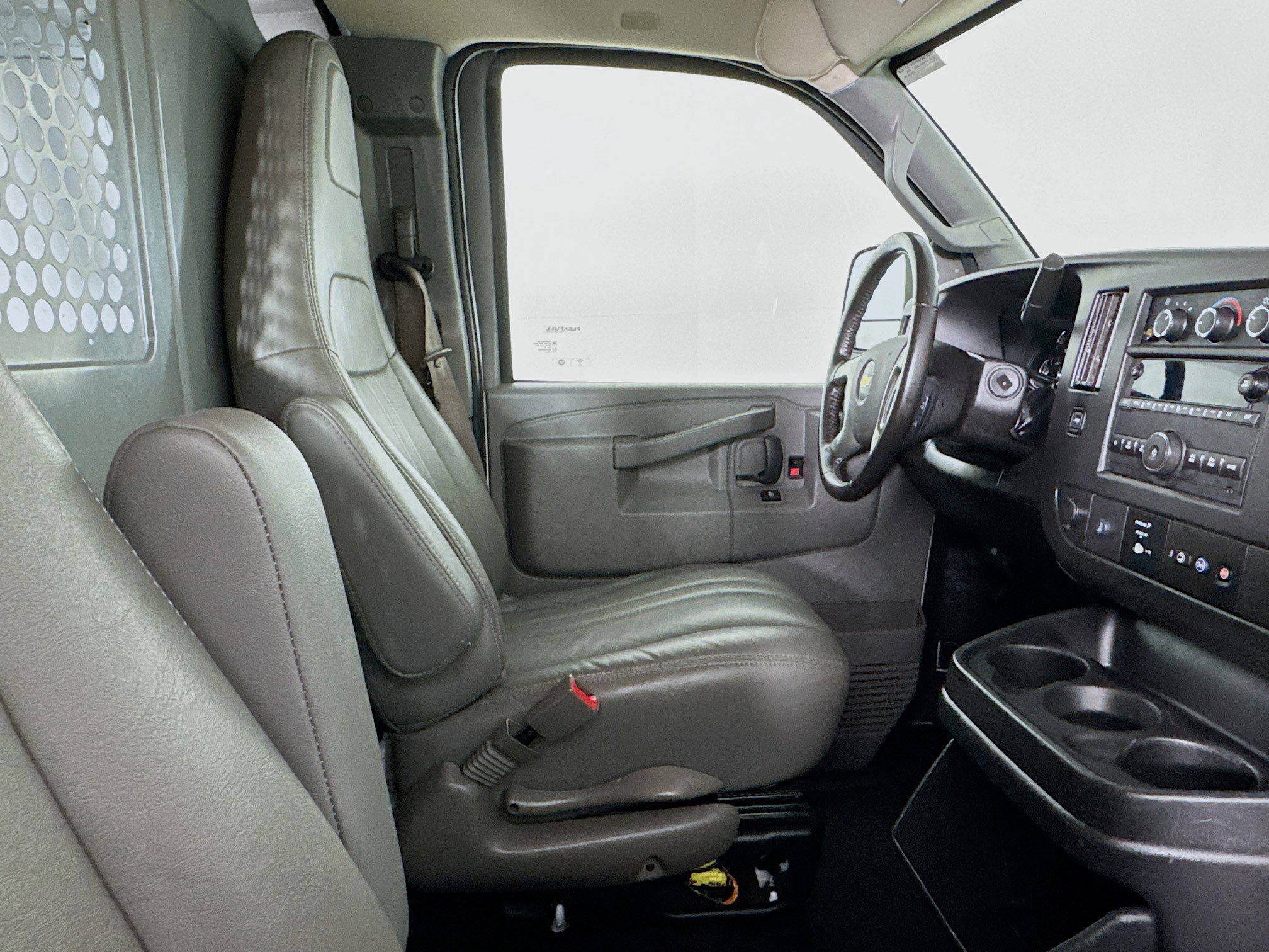 Used 2019 Chevrolet Express 2500 w/ Safety Package image 30