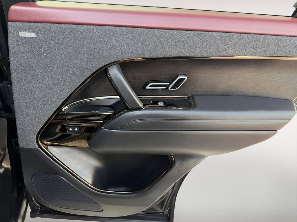 Used 2023 Land Rover Range Rover Sport SE Dynamic image 30