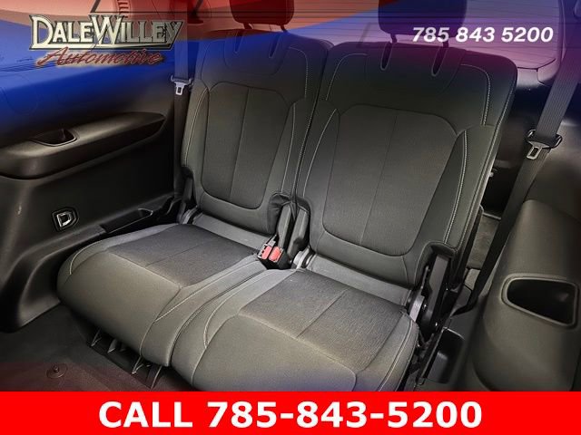 Used 2024 Jeep Grand Cherokee L Laredo image 18