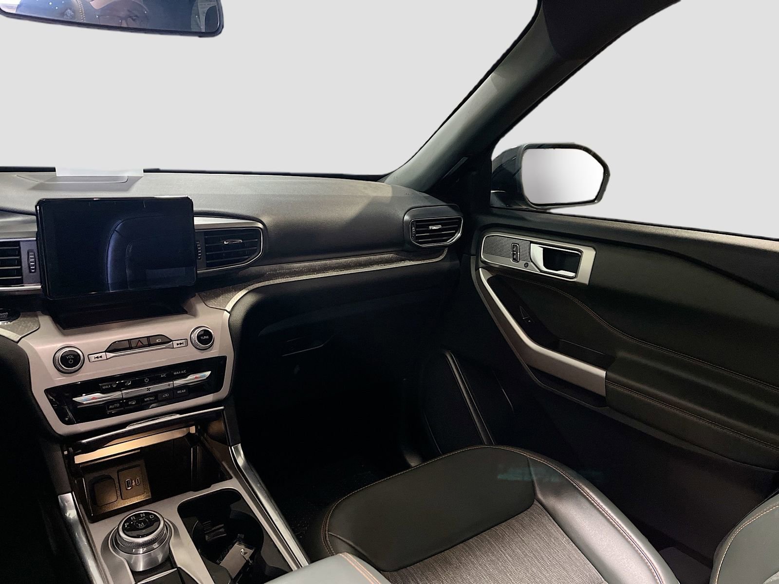 Used 2023 Ford Explorer Timberline w/ Timberline Technology Package image 25