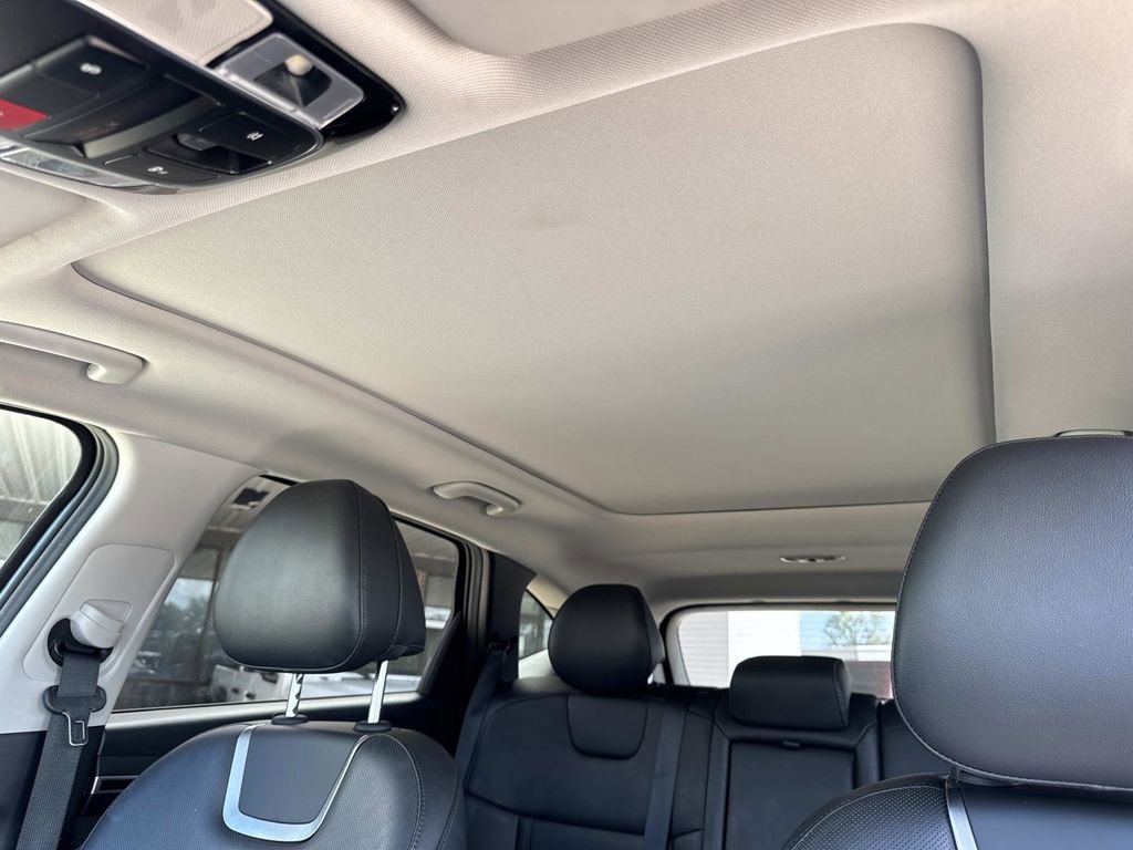 Used 2023 Hyundai Tucson Limited image 35