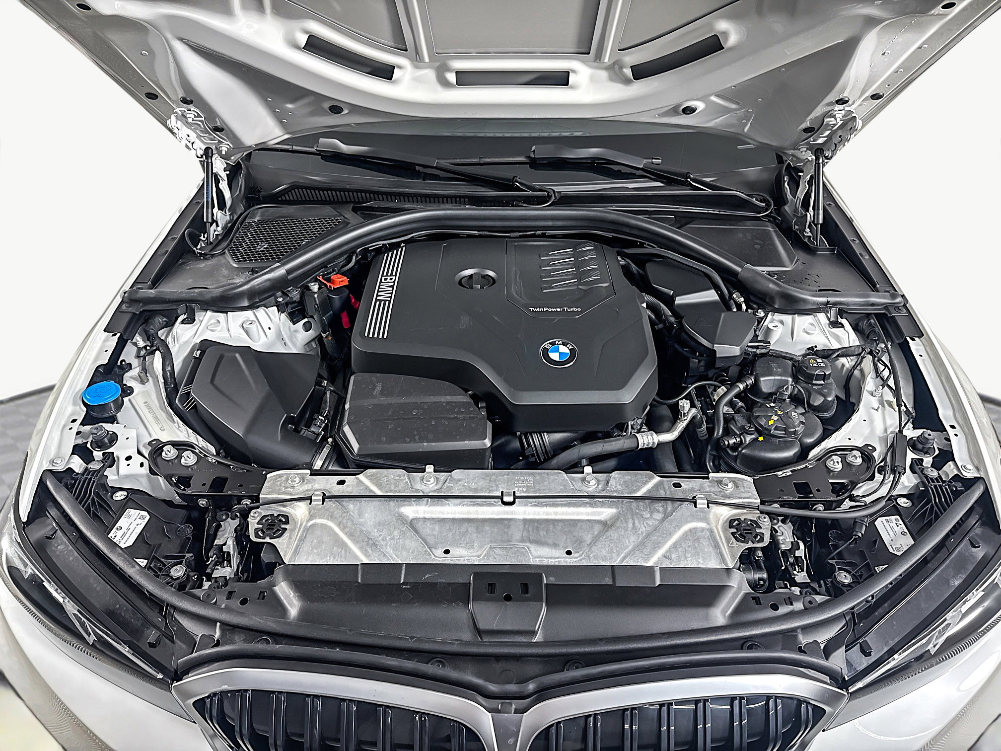 Used 2024 BMW 330i Sedan w/ Convenience Package image 39